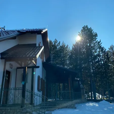 Vikendica Tara * Risovac